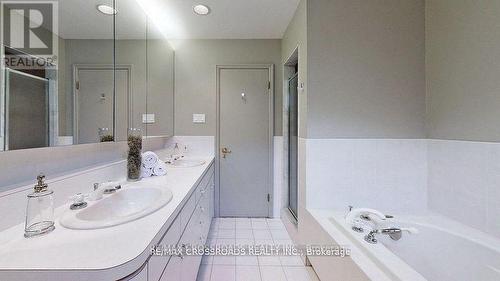 79 Forest Grove Drive, Toronto (Bayview Village), ON - Indoor Photo Showing Bathroom