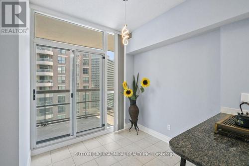 2102 - 509 Beecroft Road, Toronto (Willowdale West), ON - Indoor Photo Showing Other Room