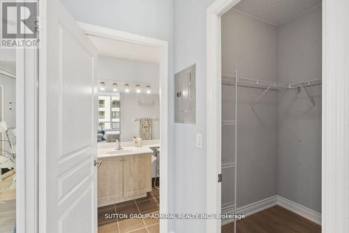 2102 - 509 Beecroft Road, Toronto (Willowdale West), ON - Indoor Photo Showing Other Room