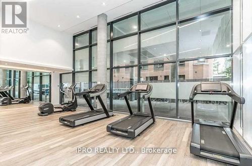 208 - 185 Roehampton Avenue, Toronto (Mount Pleasant West), ON - Indoor Photo Showing Gym Room