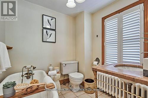 1733 Dufferin Street, Whitby (Port Whitby), ON - Indoor Photo Showing Bathroom