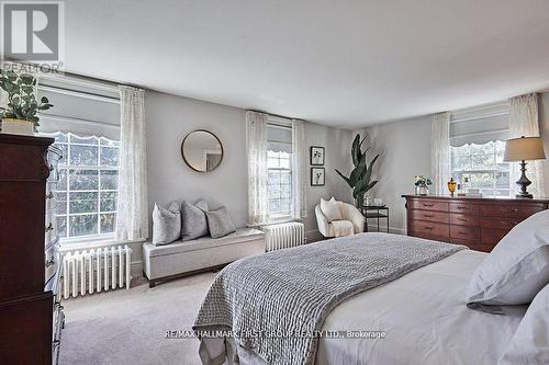 1733 Dufferin Street, Whitby (Port Whitby), ON - Indoor Photo Showing Bedroom