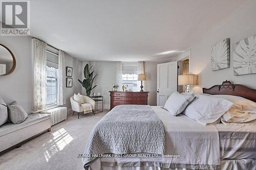 1733 Dufferin Street, Whitby (Port Whitby), ON - Indoor Photo Showing Bedroom