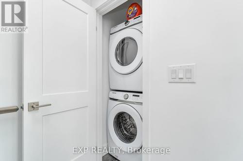 312 - 6065 Mcleod Road N, Niagara Falls, ON - Indoor Photo Showing Laundry Room