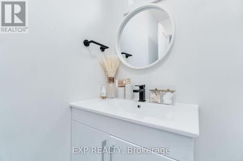 312 - 6065 Mcleod Road N, Niagara Falls, ON -  Photo Showing Bathroom