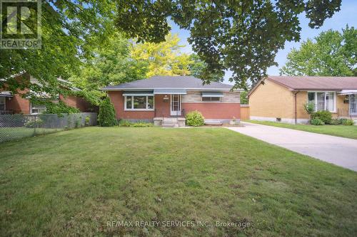 1163 Michael Street, London, ON - Outdoor With Facade