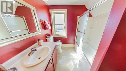 58 Franks Road E, Mindemoya, ON - Indoor Photo Showing Bathroom