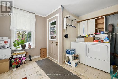 2 Dean Drive, Brighton, ON - Indoor Photo Showing Laundry Room