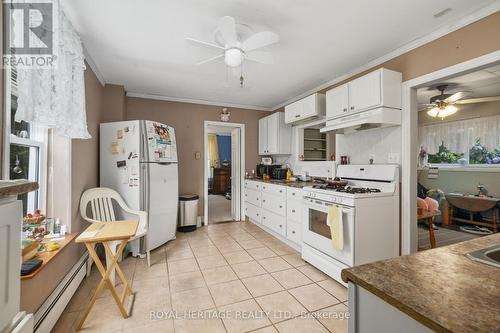 2 Dean Drive, Brighton, ON - Indoor Photo Showing Kitchen