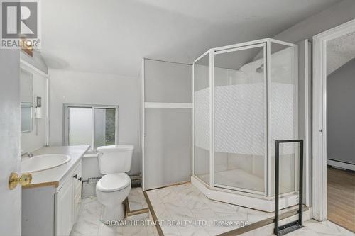 2 Dean Drive, Brighton, ON - Indoor Photo Showing Bathroom