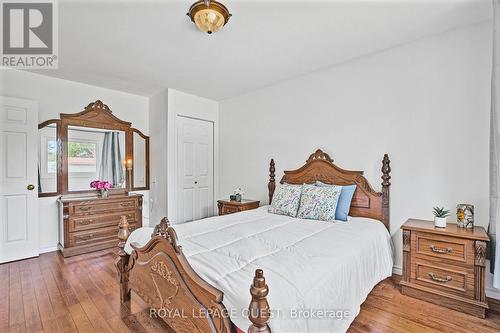 8 South Island Trail, Ramara (Brechin), ON - Indoor Photo Showing Bedroom