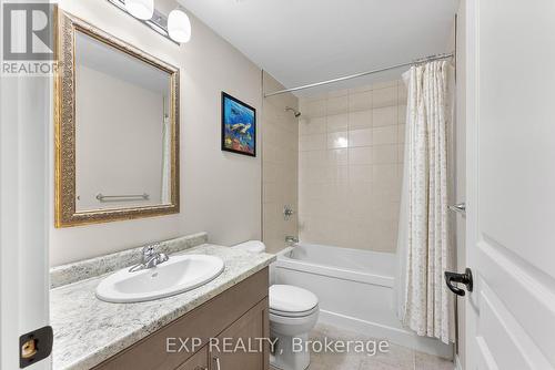 42 - 37 Brookside Terrace, West Lincoln, ON - Indoor Photo Showing Bathroom