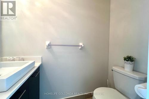 801 - 26 Norton Avenue, Toronto (Willowdale East), ON - Indoor Photo Showing Bathroom