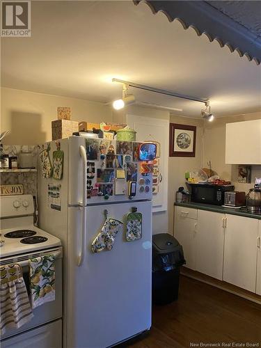 29-31 Queensway, St. Stephen, NB - Indoor Photo Showing Kitchen