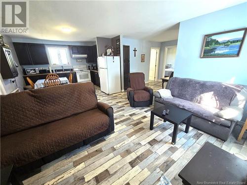 799 Riviere-Verte Road, Saint-Basile, NB - Indoor Photo Showing Living Room