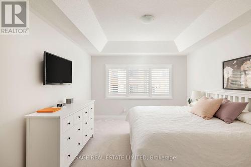 312 Silk Twist Drive, East Gwillimbury, ON - Indoor Photo Showing Bedroom