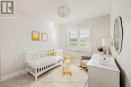 312 Silk Twist Drive, East Gwillimbury, ON - Indoor Photo Showing Bedroom