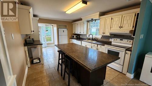 2591 Westfield Road, Saint John, NB - Indoor Photo Showing Kitchen