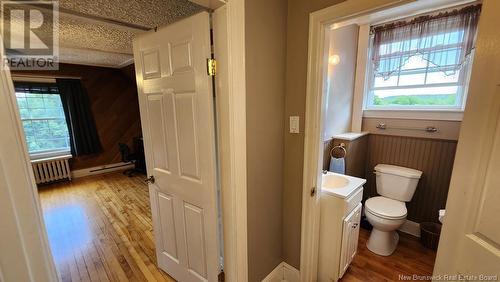 2591 Westfield Road, Saint John, NB - Indoor Photo Showing Bathroom