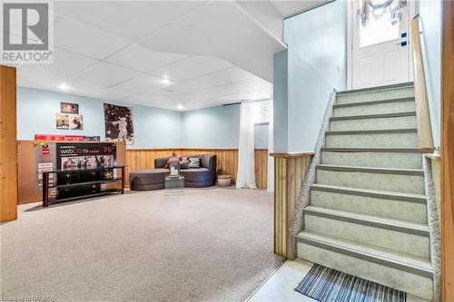 641 21St Avenue A, Hanover, ON - Indoor