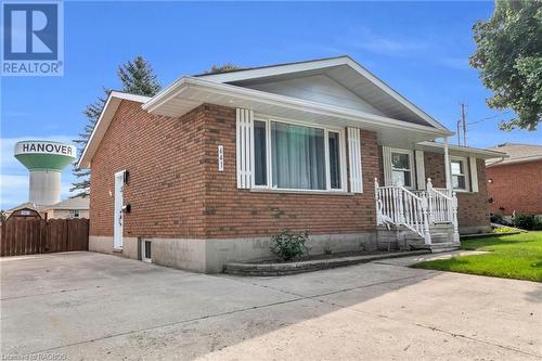 641 21St Avenue A, Hanover, ON - Outdoor