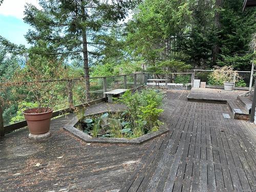 989 Pat Burns Ave, Gabriola Island, BC 