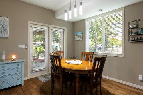 2-6900 Marshall Road, Vernon, BC - Indoor Photo Showing Dining Room