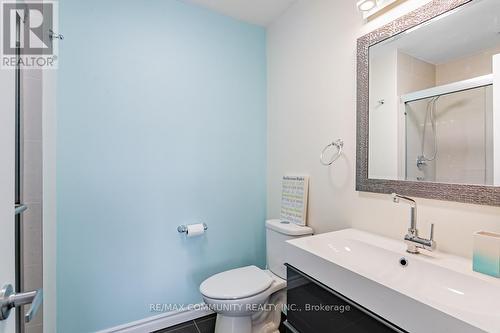 2506 Bridle Road, Oshawa, ON - Indoor Photo Showing Bathroom