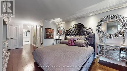 210 - 65 Spring Garden Avenue, Toronto (Willowdale East), ON - Indoor Photo Showing Bedroom