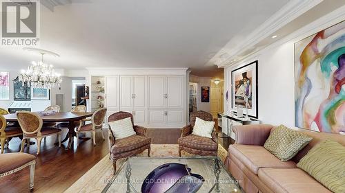 210 - 65 Spring Garden Avenue, Toronto (Willowdale East), ON - Indoor Photo Showing Living Room