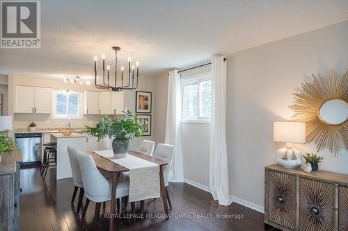 586 Hayward Crescent, Milton (Timberlea), ON - Indoor Photo Showing Dining Room