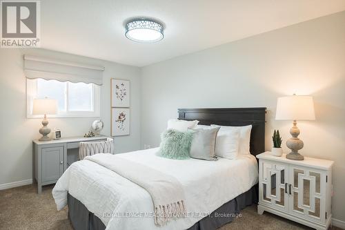 586 Hayward Crescent, Milton (Timberlea), ON - Indoor Photo Showing Bedroom