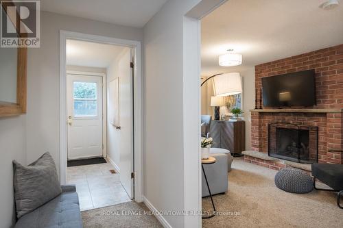 586 Hayward Crescent, Milton (Timberlea), ON - Indoor Photo Showing Living Room With Fireplace