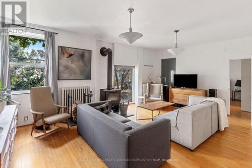 14 & 16 Skey Lane, Toronto (Trinity-Bellwoods), ON - Indoor Photo Showing Living Room