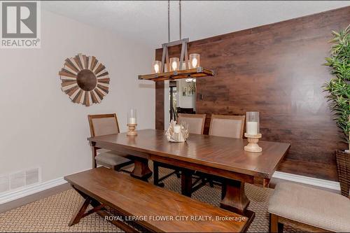 14 Hallen Road, Brampton (Fletcher'S West), ON - Indoor Photo Showing Dining Room