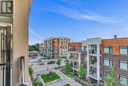 406 - 120 Canon Jackson Drive E, Toronto (Beechborough-Greenbrook), ON - Outdoor With Balcony