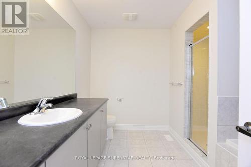 7724 Black Maple Drive, Niagara Falls, ON - Indoor Photo Showing Bathroom