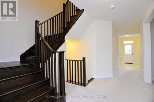 7724 Black Maple Drive, Niagara Falls, ON - Indoor Photo Showing Other Room