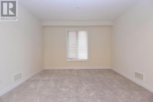 7724 Black Maple Drive, Niagara Falls, ON - Indoor Photo Showing Other Room