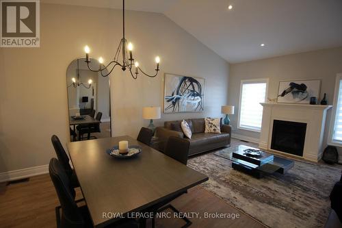 5 Sunhaven Lane, Niagara-On-The-Lake, ON - Indoor With Fireplace