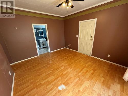 7687 Riverside Drive, Grand Forks, BC - Indoor Photo Showing Other Room