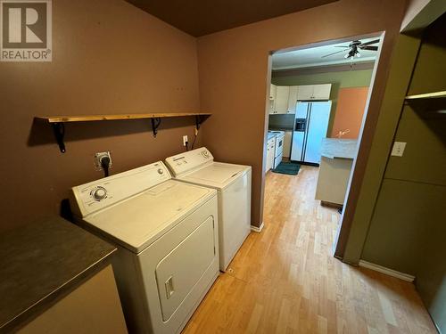 7687 Riverside Drive, Grand Forks, BC - Indoor Photo Showing Laundry Room