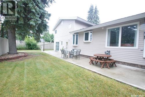 24 Simpson Crescent, Saskatoon, SK - Outdoor With Exterior