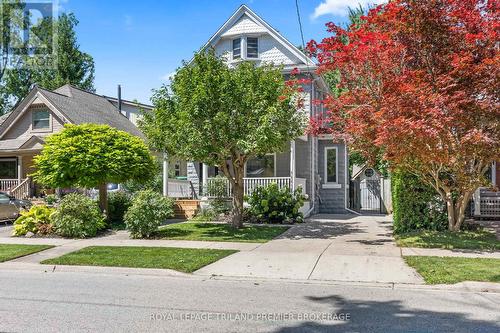 136 Langarth Street E, London, ON - Outdoor With Facade