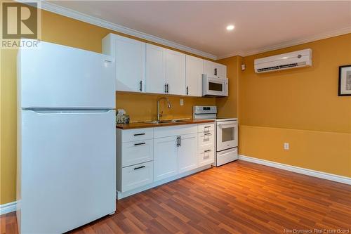 12 Blanchard Lane, Saint John, NB - Indoor Photo Showing Kitchen