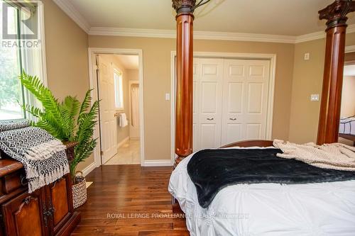 2548 Thornbury Drive, Peterborough (Otonabee), ON - Indoor Photo Showing Bedroom