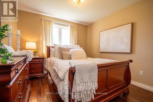 2548 Thornbury Drive, Peterborough (Otonabee), ON - Indoor Photo Showing Bedroom