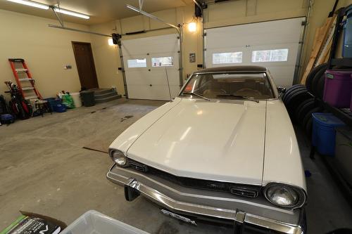 6308 Ash Road, Wasa, BC - Indoor Photo Showing Garage