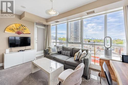 508 - 530 St Clair Avenue W, Toronto (Humewood-Cedarvale), ON - Indoor Photo Showing Living Room