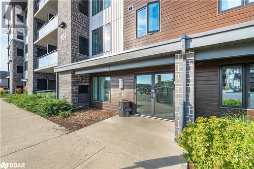 104 Summit Ridge Drive Unit# 111, Guelph, ON - Outdoor